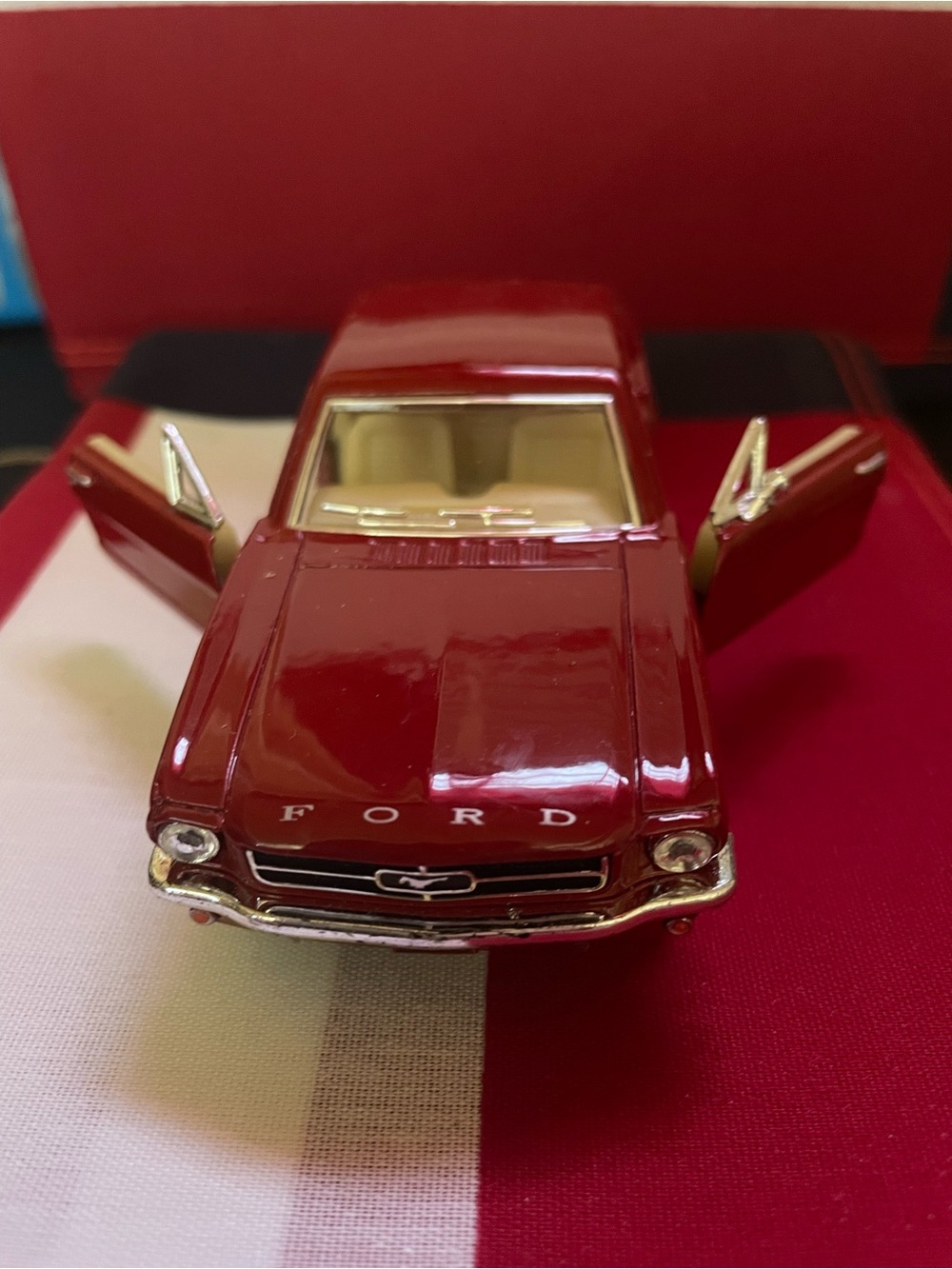 Ford Red Die-Cast Classic Car Model with Opening Doors